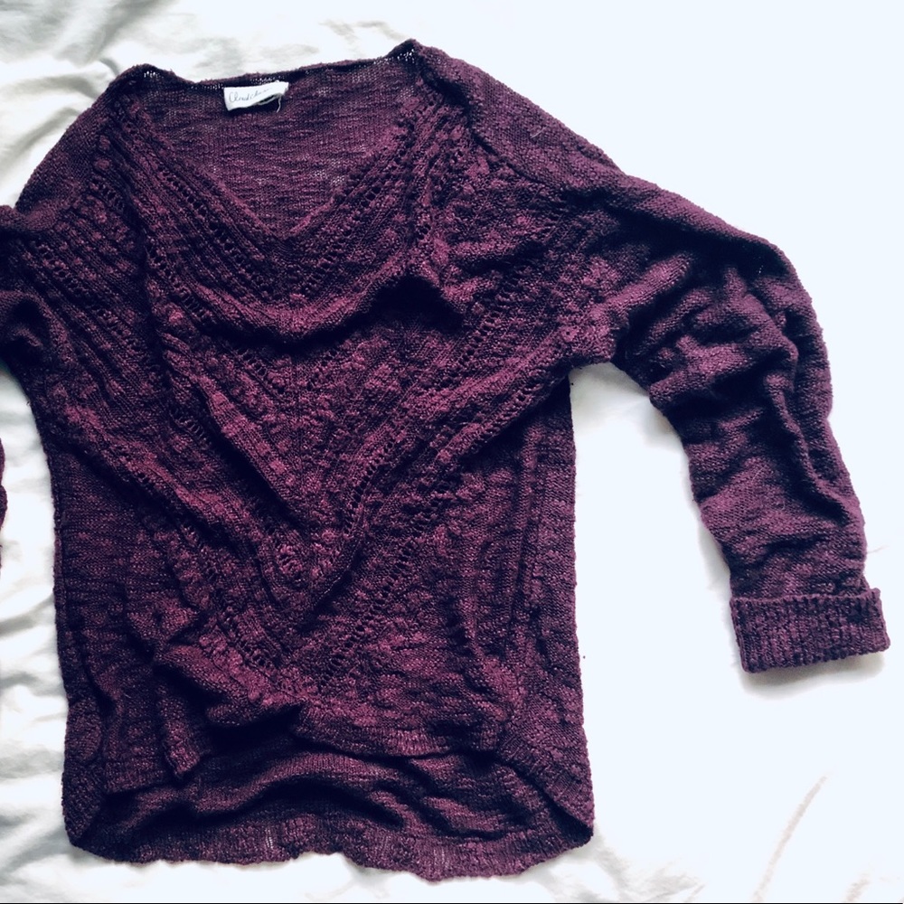 Non Abrasive Wide Knit V Neck Sweater